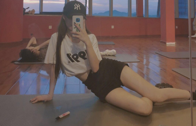 杭州在读舞蹈生兼职小姐